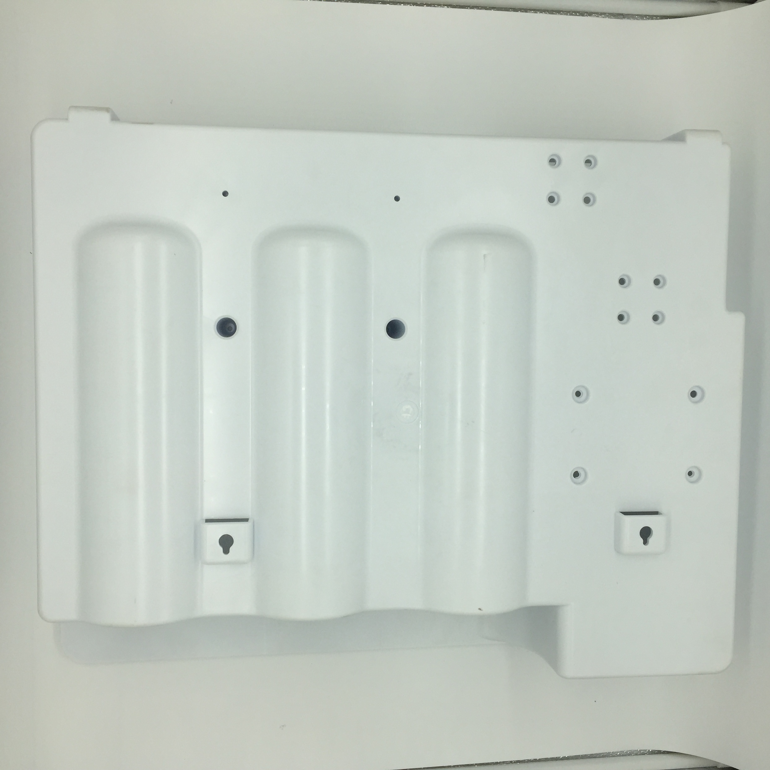 Plastic molding Injection